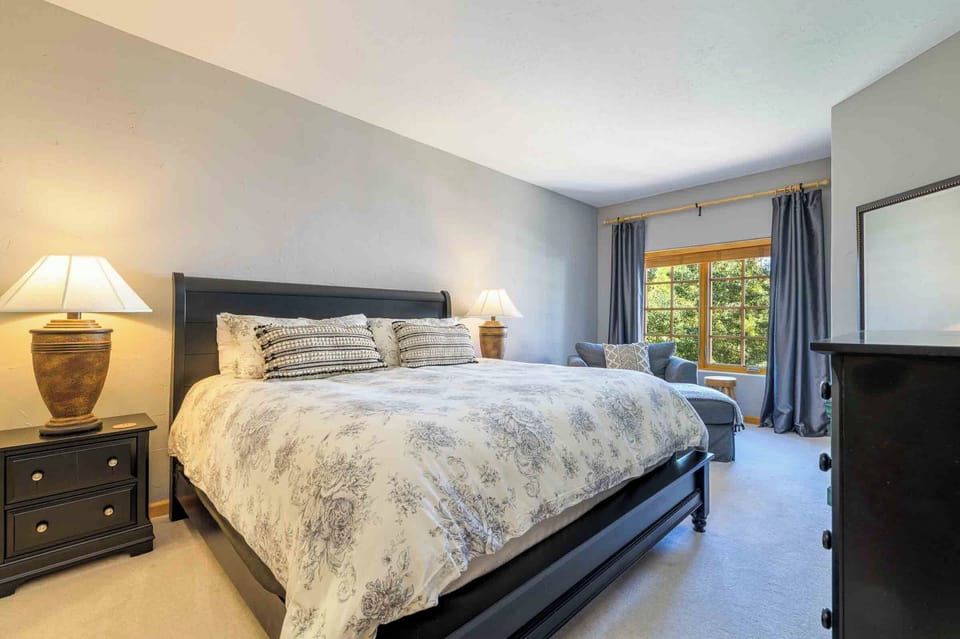 Bedroom One - Main - Summer