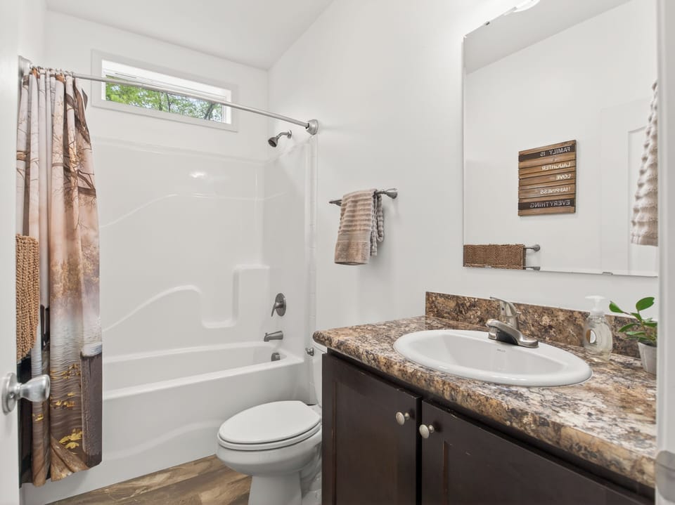 Main Floor bathroom