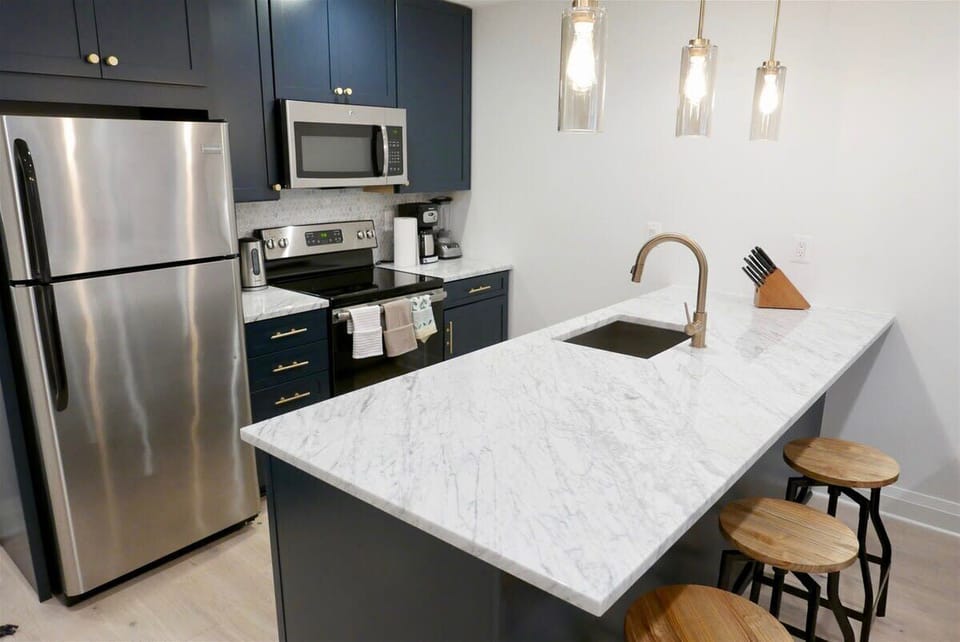 Plenty of space to prepare your meals
