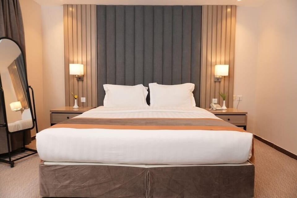 Minibar, blackout drapes, soundproofing, iron/ironing board