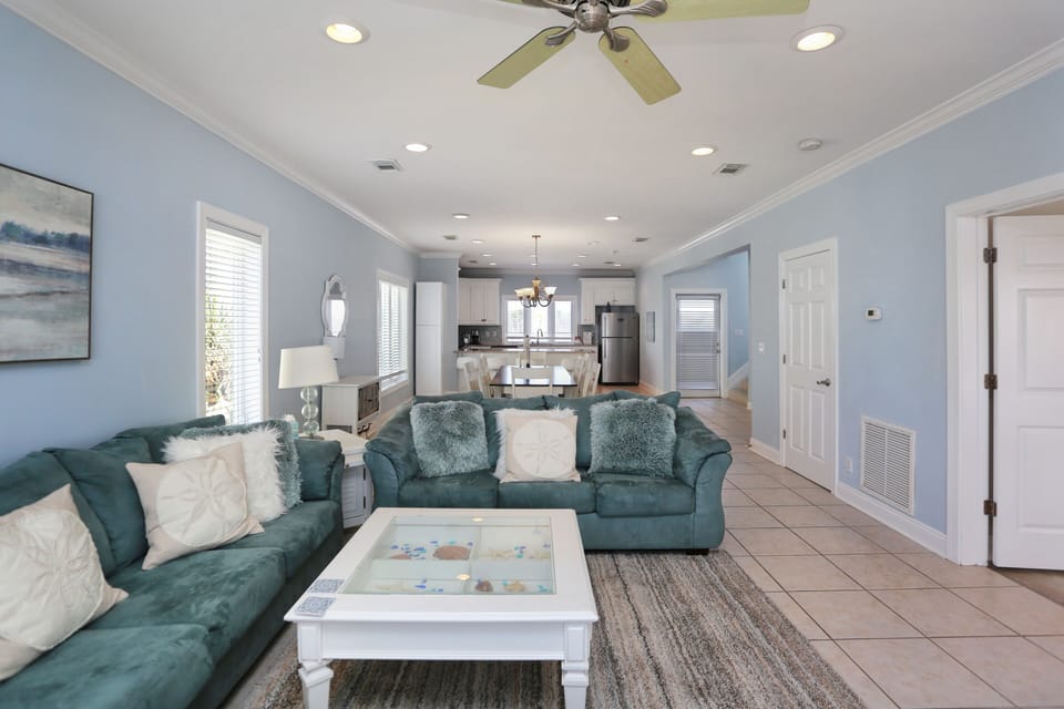 Main Floor Living Area