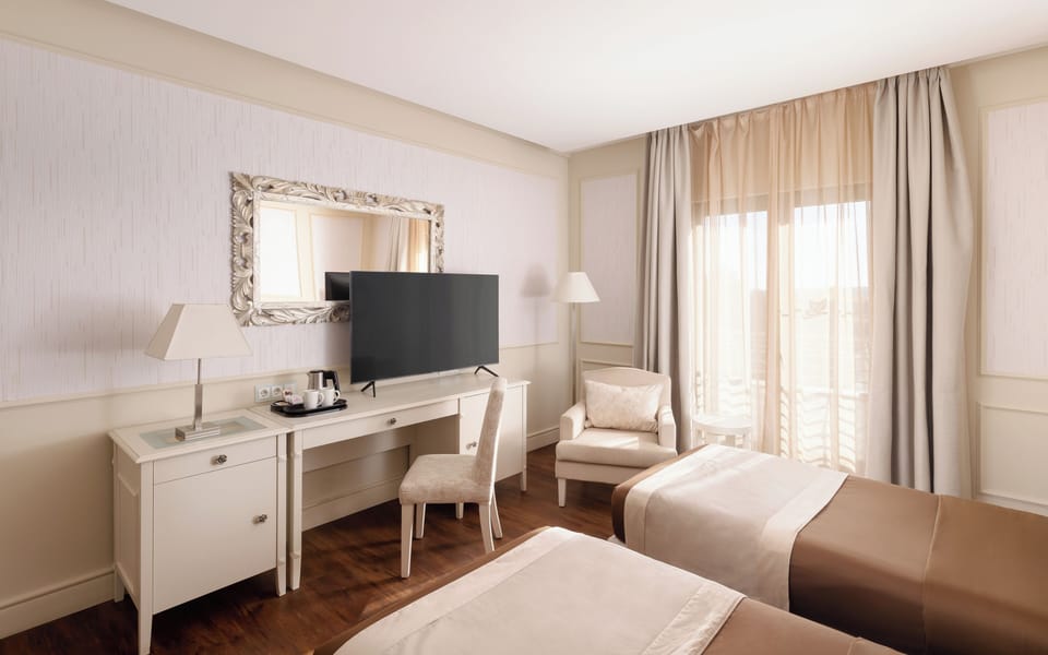 Minibar, in-room safe, desk, laptop workspace