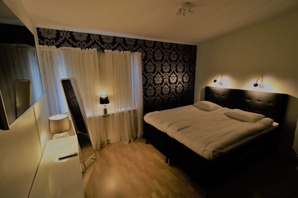 Exclusive Double Room | Soundproofing, free WiFi, bed sheets