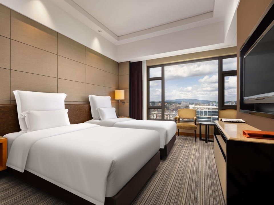 Superior Room, 2 Twin Beds | Minibar, in-room safe, desk, laptop workspace