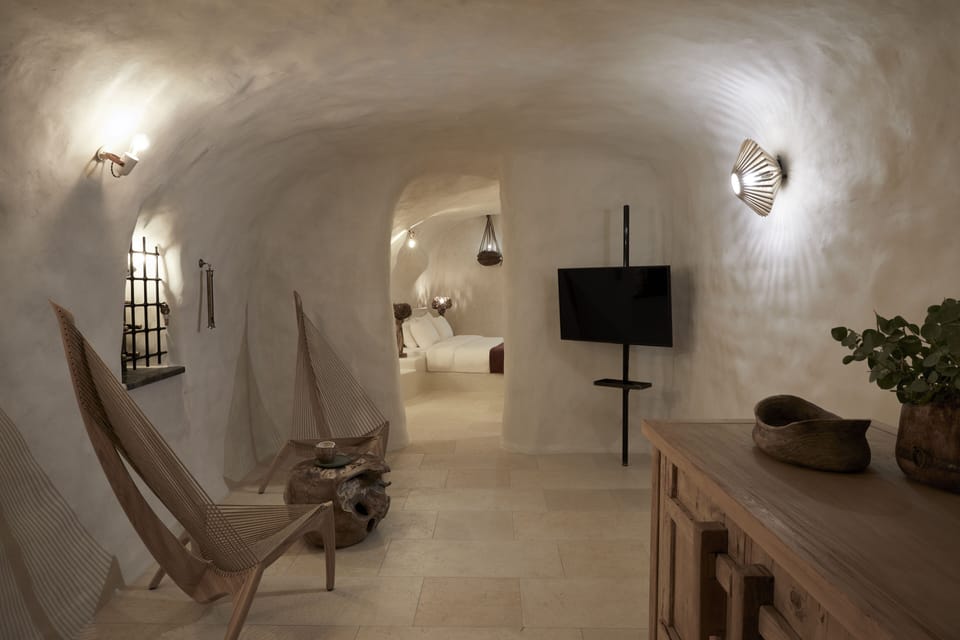 White Pearl Cavalieri - Adults Only Hotel in Santorini