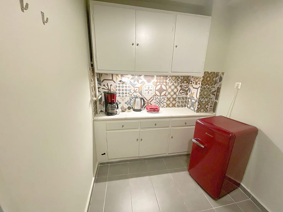 Apartment | Private kitchen | Fridge, oven, stovetop, espresso maker