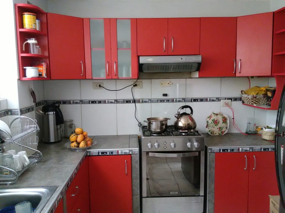 Fridge, microwave, stovetop, cookware/dishes/utensils
