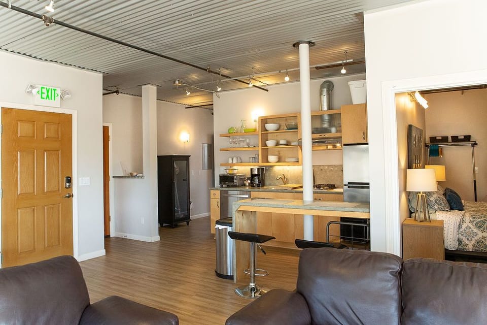 90 San Luis Unit B 1 Bedroom Avila Beach Vacation Rental