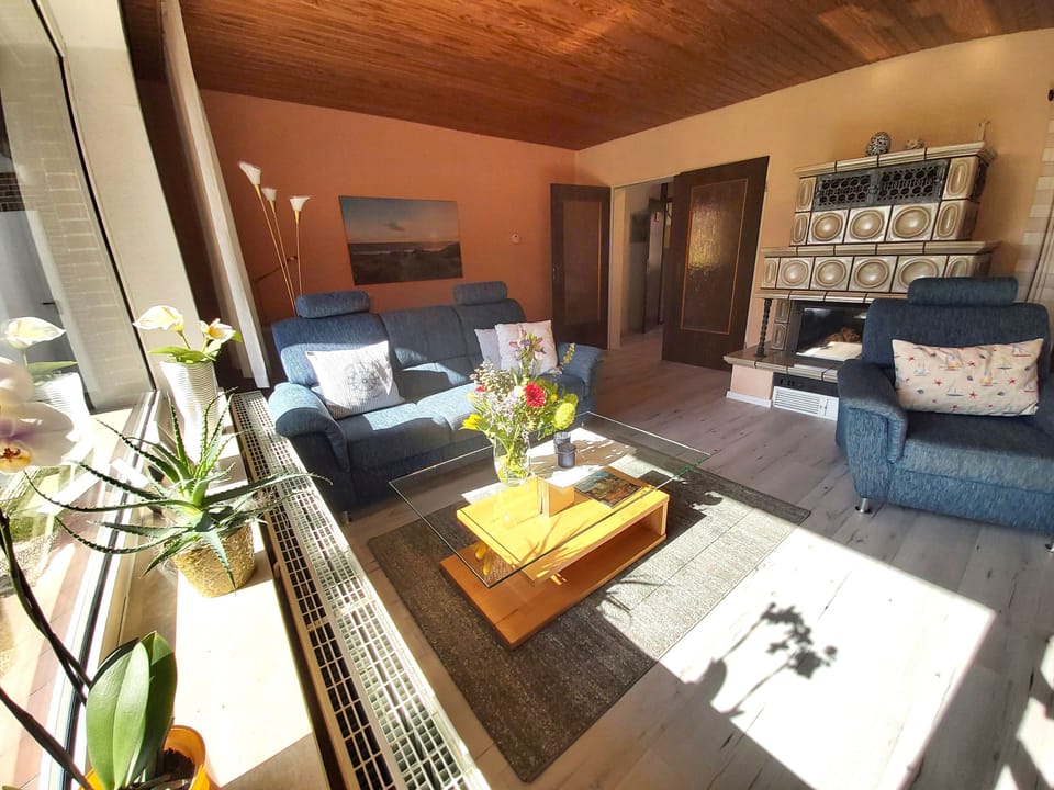 Holiday Friesenheim - guest house Schackmann Apartment in Esens