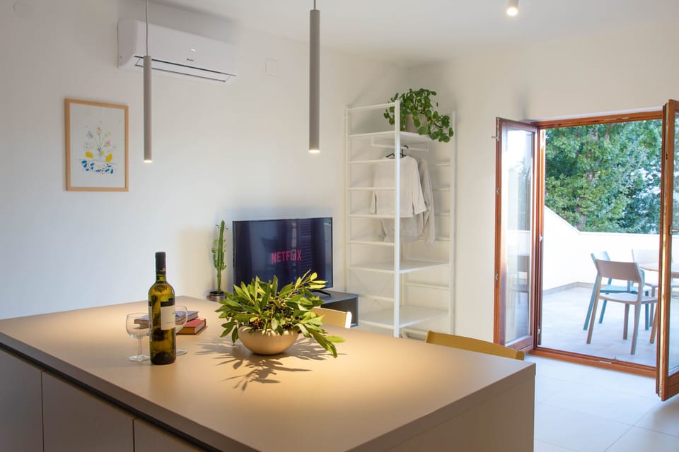 KItchen and living room