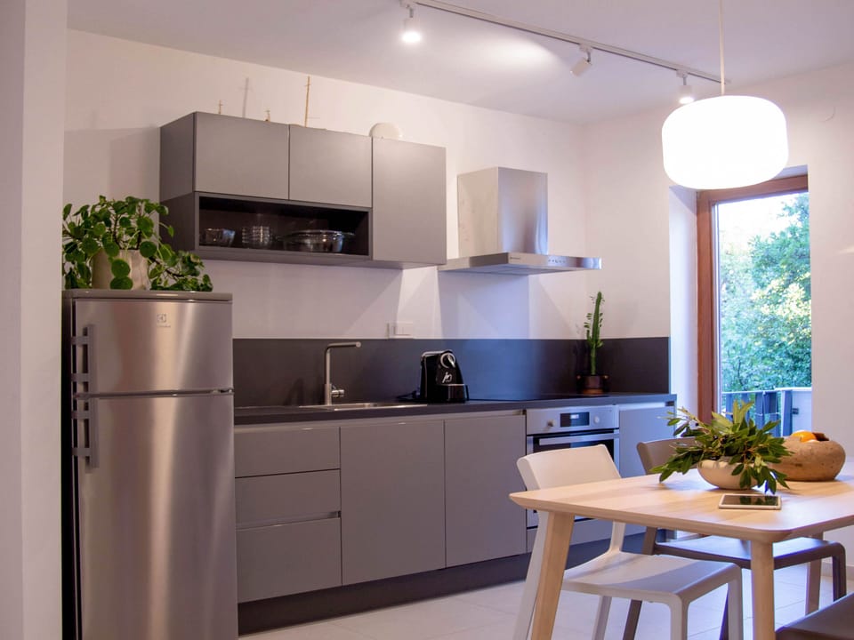 Fully equipped modern kitchen