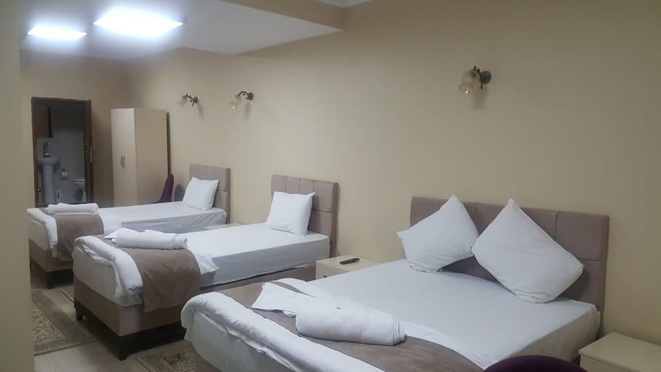 Studio Suite | Free WiFi