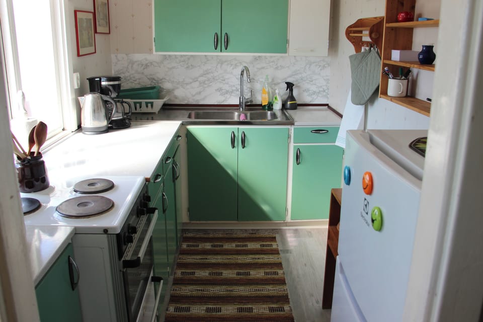 Fullt utrustat kök. Fully equiped kitchen. 
