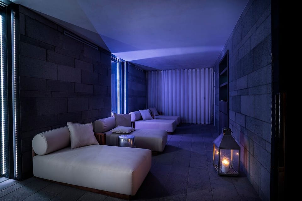 Couples treatment rooms, Turkish bath, body treatments, aromatherapy