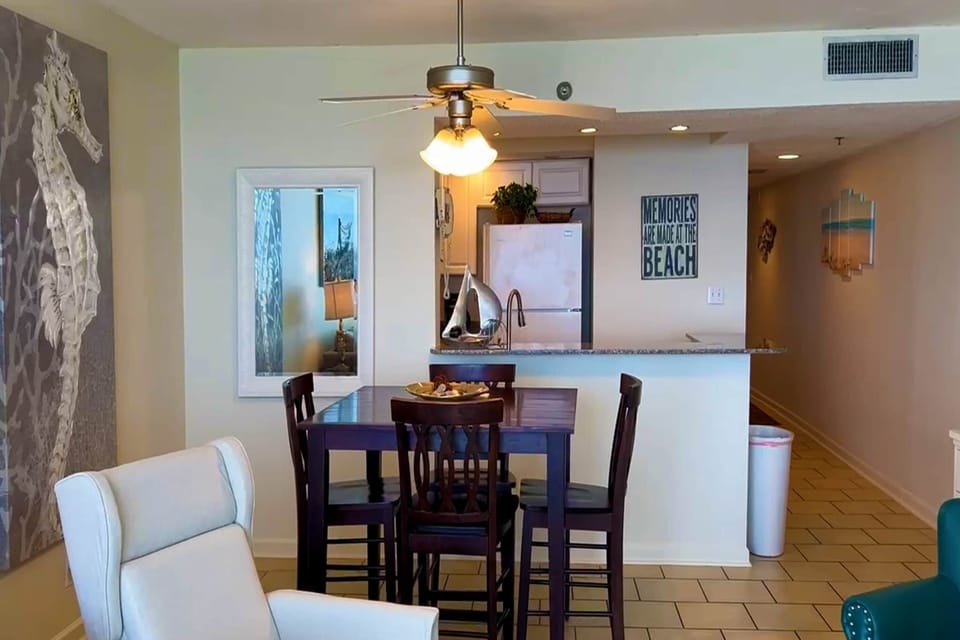 Perdido Sun Resort Unit 1012 Dining Table Area