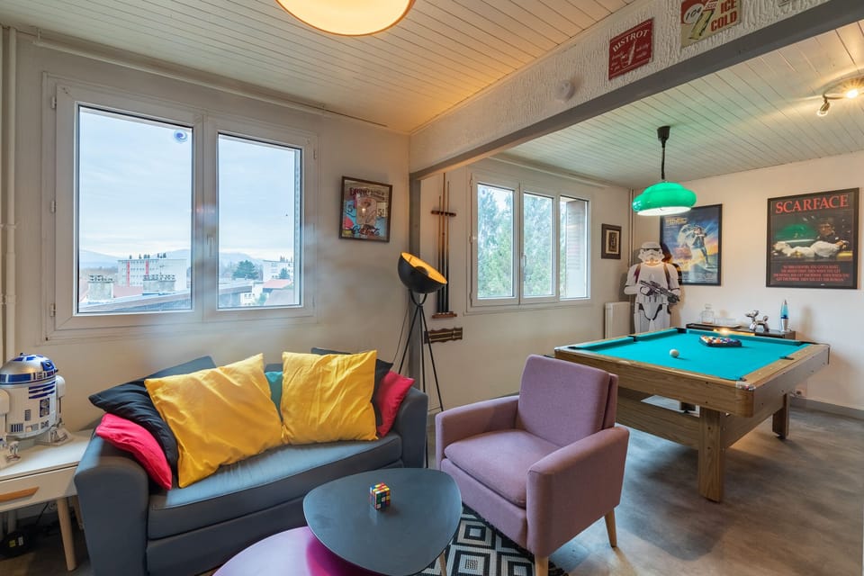 Game room