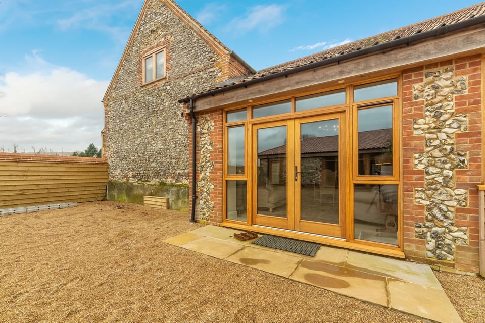 Welcome to Fallow Folly, Little Massingham
