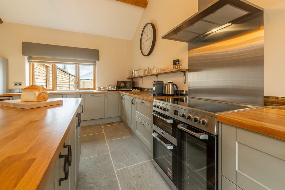 Ground floor: Kitchen