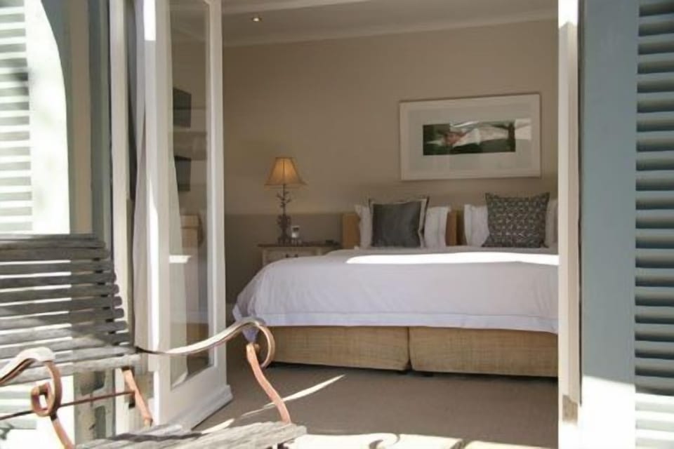 1 bedroom, premium bedding, minibar, in-room safe