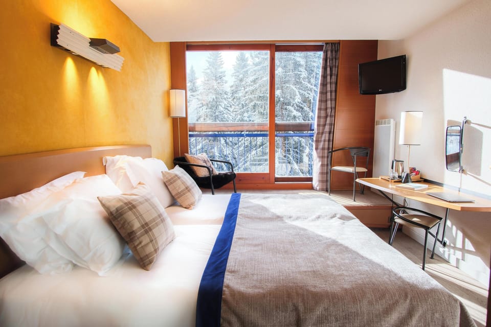 Individually decorated, individually furnished, free WiFi, bed sheets