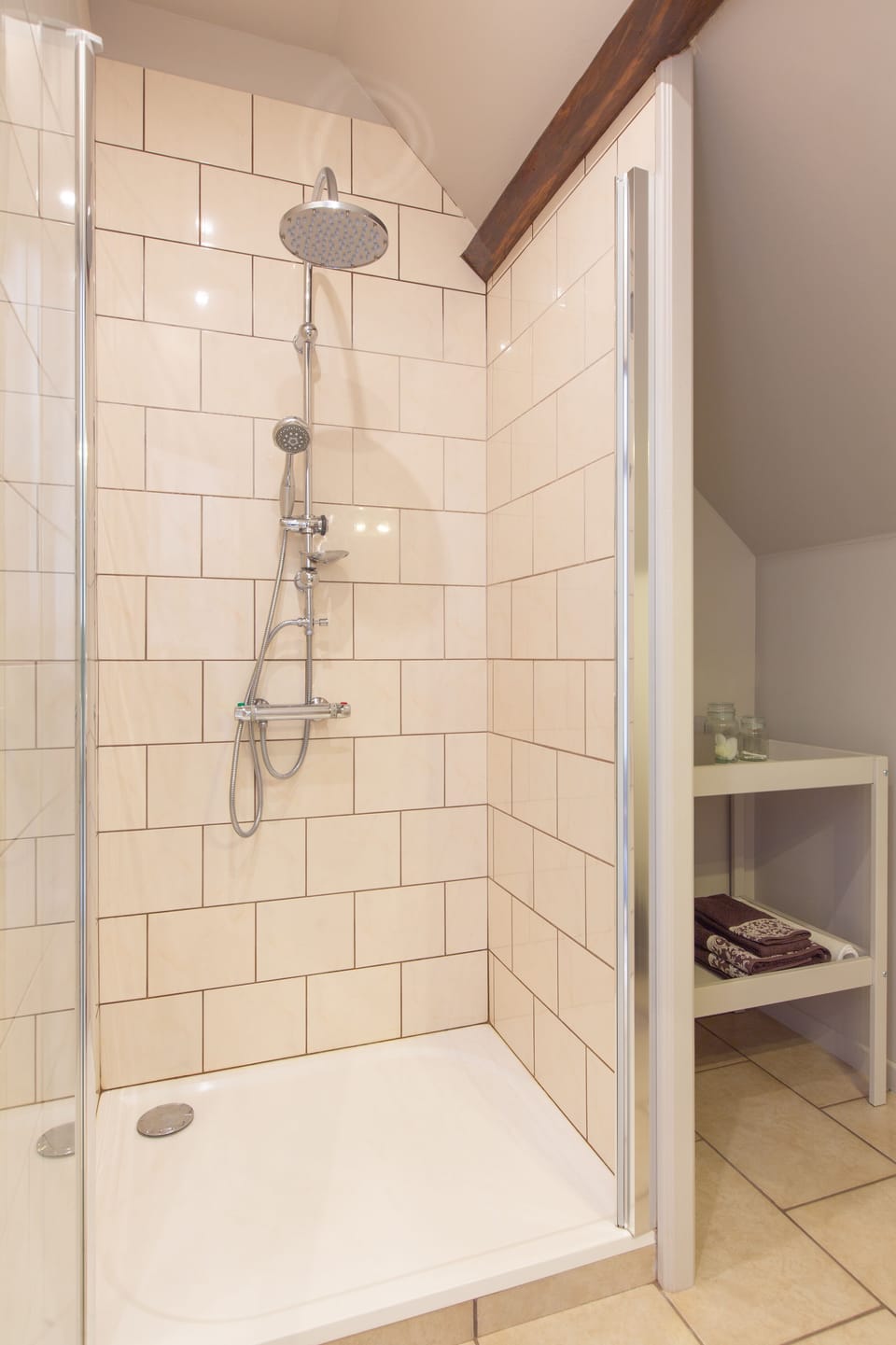 Double Room (Bonheur) | Bathroom | Shower, hair dryer, towels, soap
