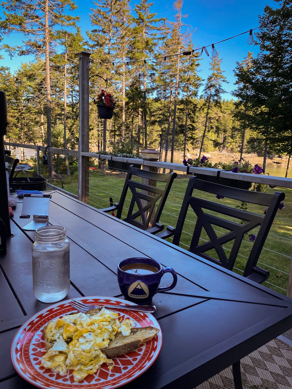 Breakfast always tastes better in salt air.