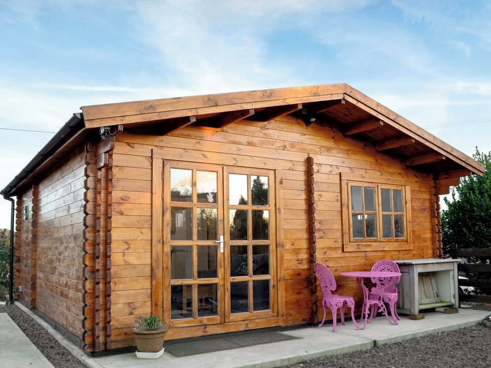 Holiday home | The Cwtch - Penrhiw Fach, Llanwnda, near Goodwick