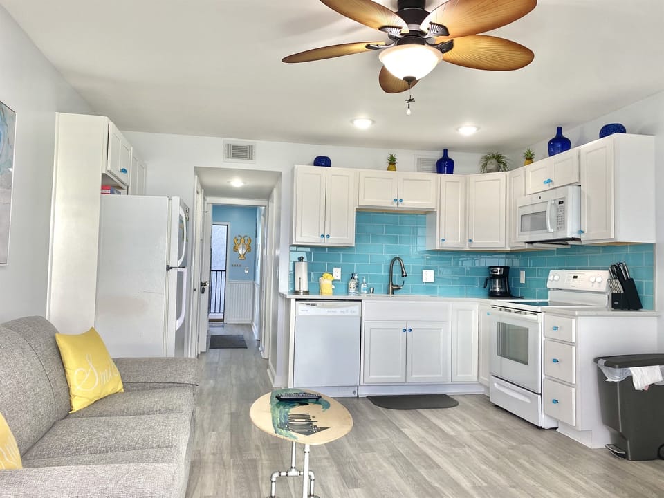 View of the kitchen & living space
