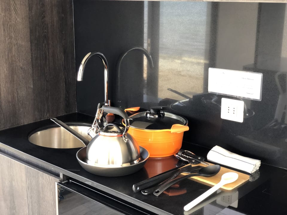 Family Cabin | Private kitchen | Mini-fridge, oven, dishwasher, toaster oven