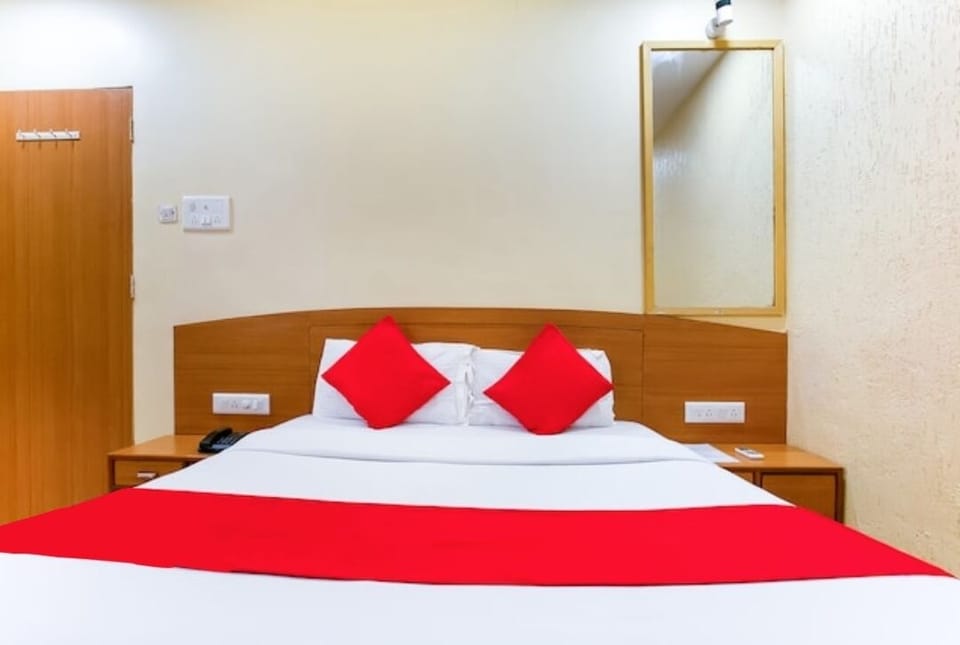 Super Deluxe Room | Individually decorated, individually furnished, desk, free WiFi
