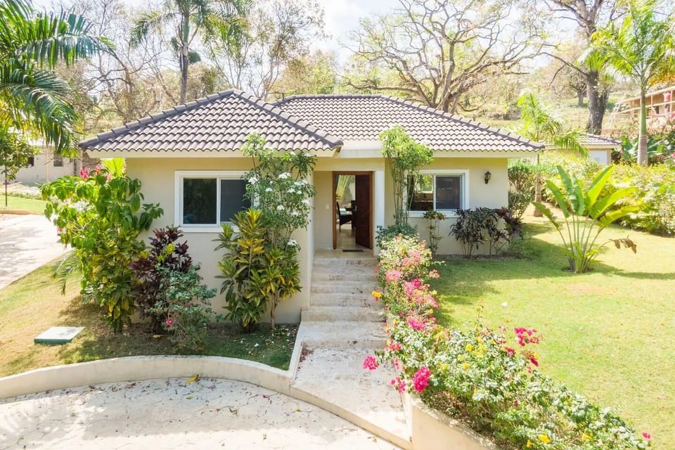 Villa Center Front View