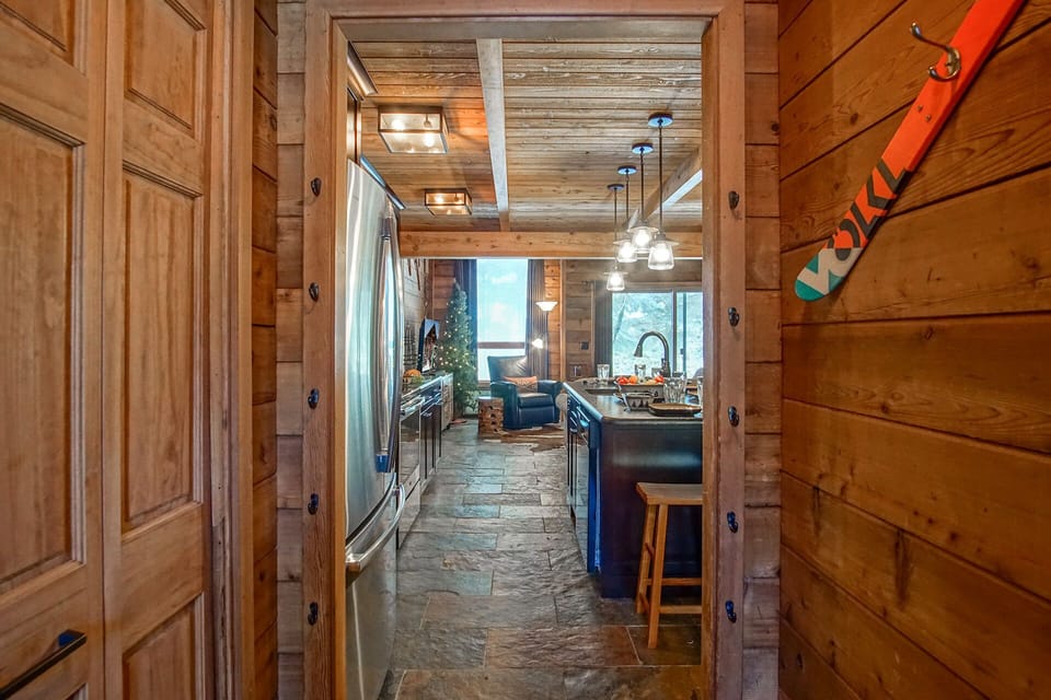 This is what you see when you walk into this unit!