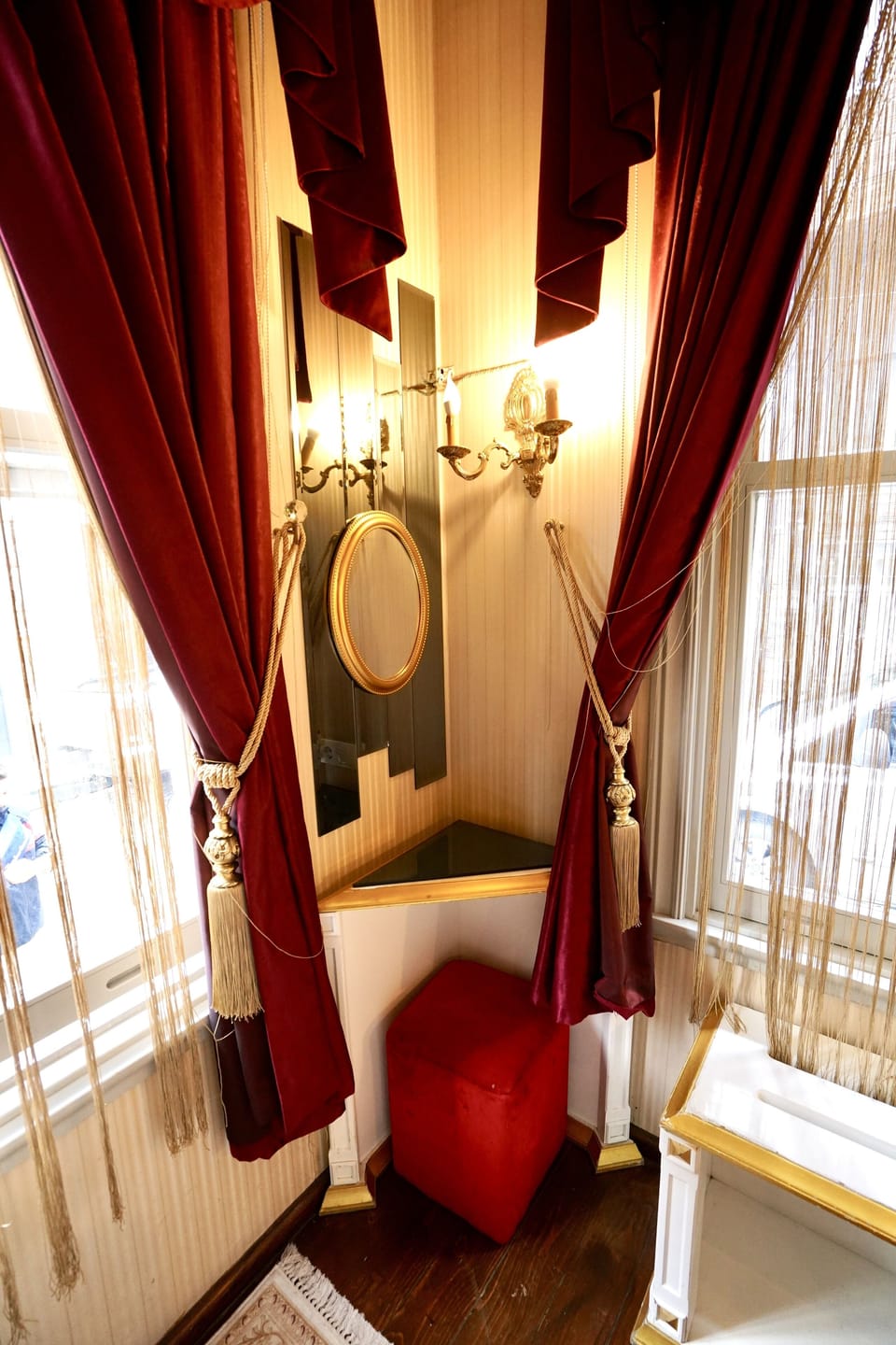 Standard Double or Twin Room | Premium bedding, minibar, in-room safe, laptop workspace