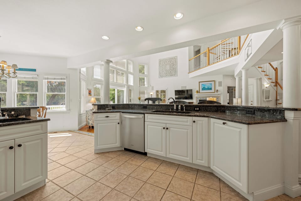 Kitchen - Entry Level