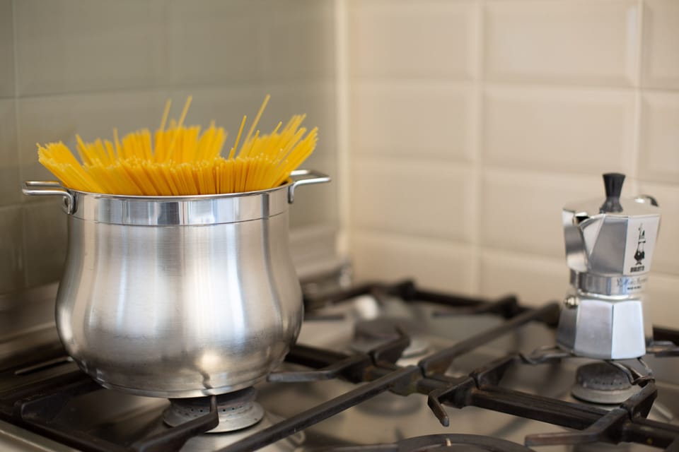Comfort Apartment, 1 Bedroom | Private kitchen | Fridge, oven, stovetop, espresso maker