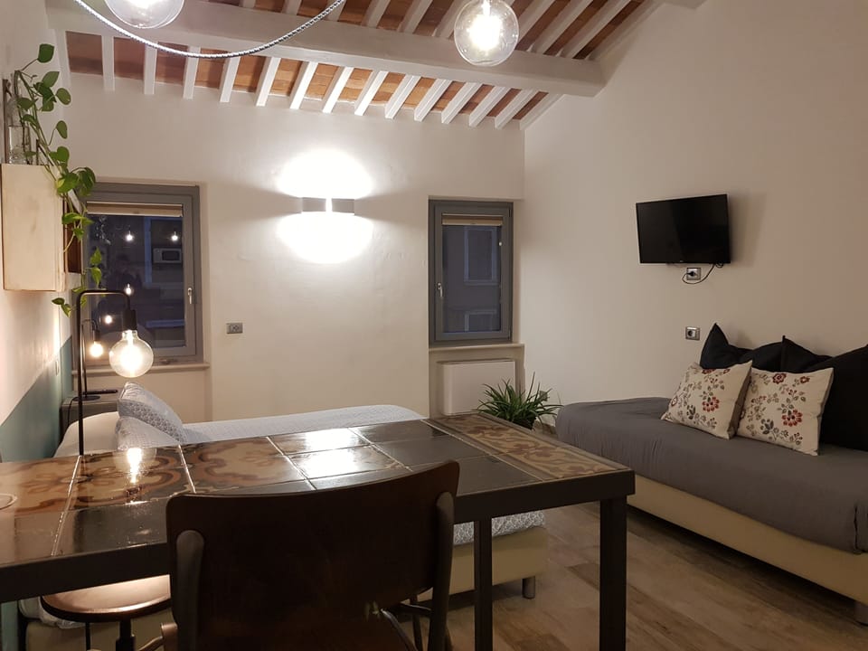 Standard Studio | Individually decorated, individually furnished, soundproofing, free WiFi