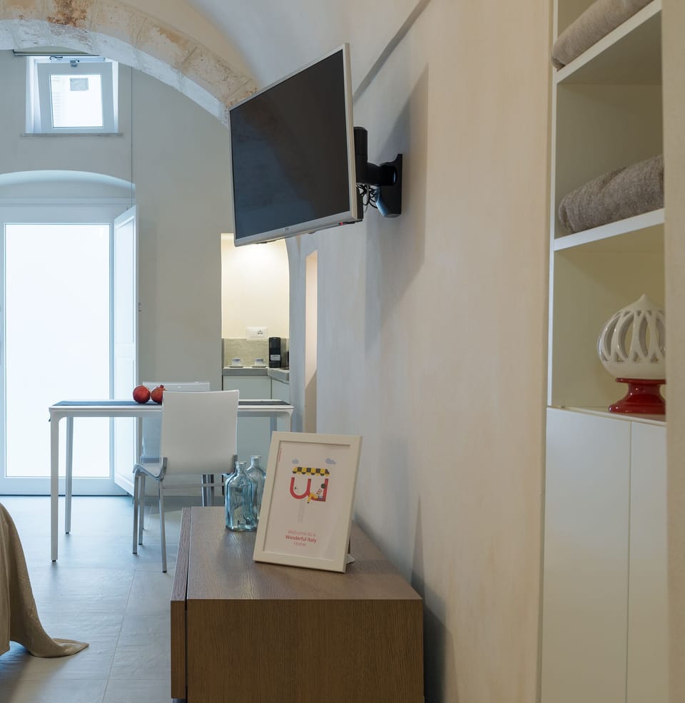 Studio | Free WiFi, bed sheets