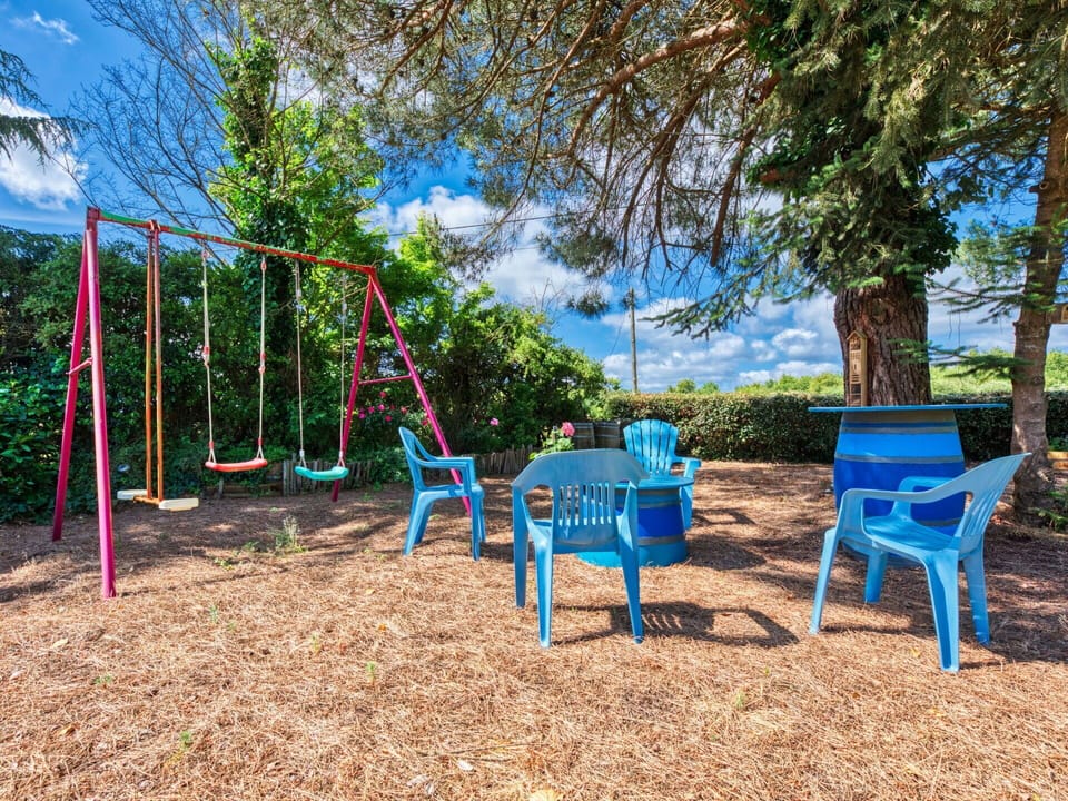 Plant, Cloud, Sky, Nature, Azure, Shade, Outdoor Furniture, Tree, Vegetation, Grass