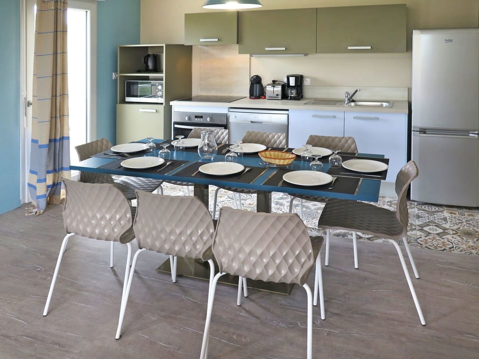 Furniture, Room, Chair, Table, Floor, Dining Room, Kitchen & Dining Room Table, Interior Design, Flooring, Kitchen