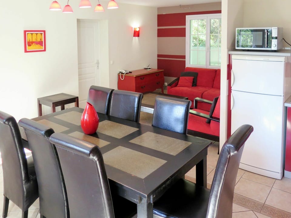 Table, Furniture, Picture Frame, Chair, Television, Living Room, Interior Design, Couch, Window, Flooring