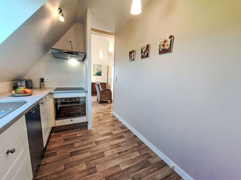 Flooring, Floor, Interior Design, Wood, Ceiling, Major Appliance, Wood Flooring, Lighting, Room, Home