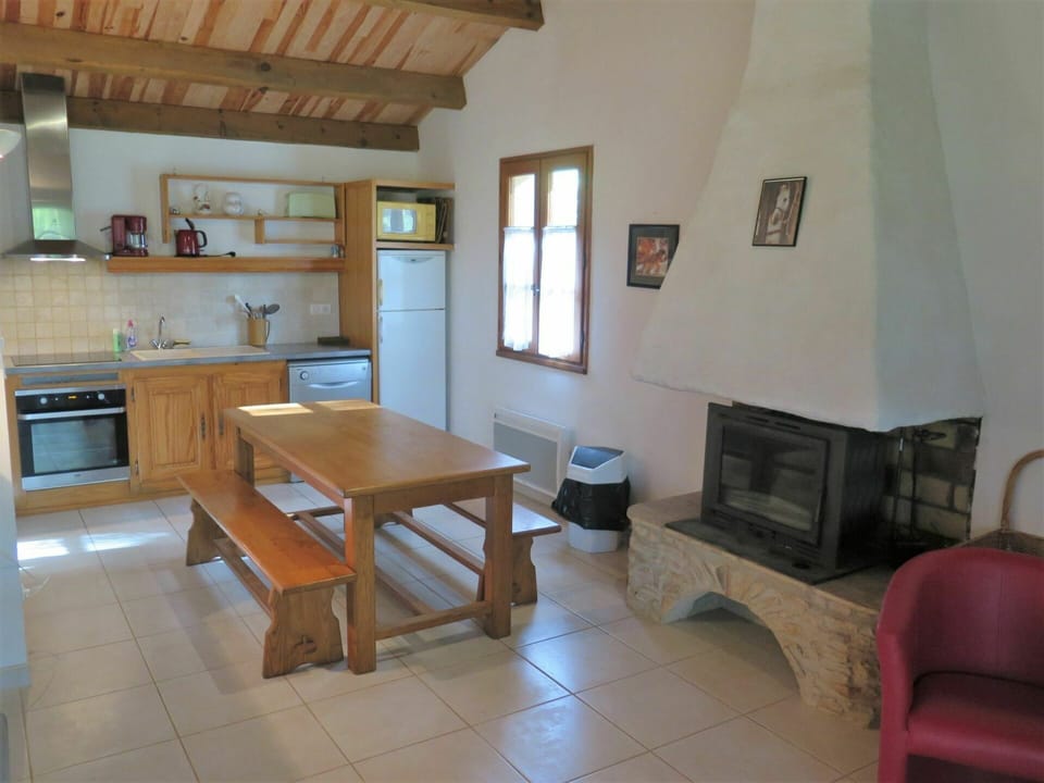 Table, Furniture, Property, Window, Wood, Couch, Home Appliance, Picture Frame, Flooring, Building