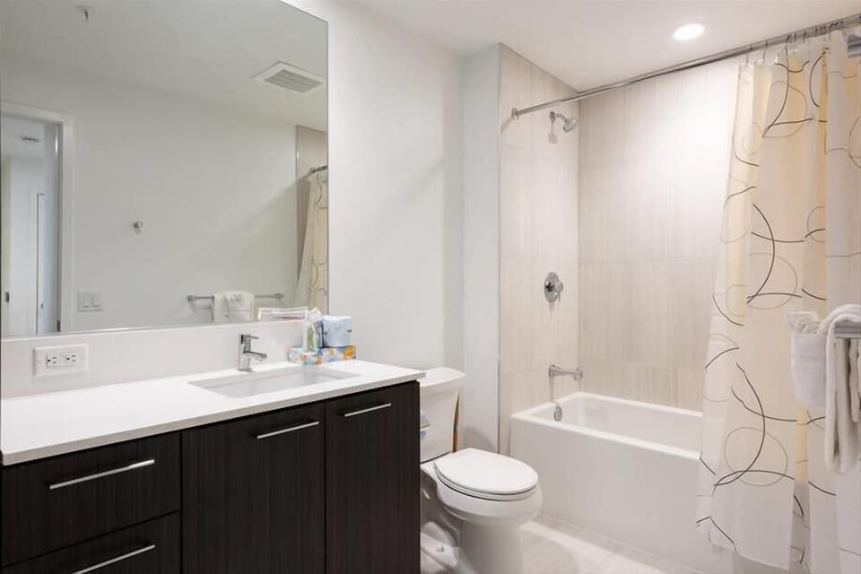 Herndon/Reston Reston 1 with Den/Study Bathroom