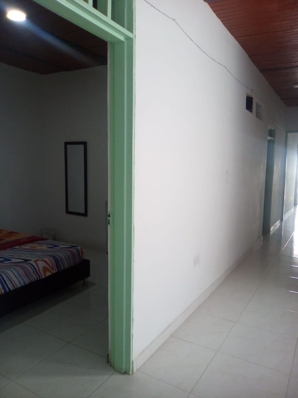 Basic Room, 1 Double Bed | Free WiFi, bed sheets