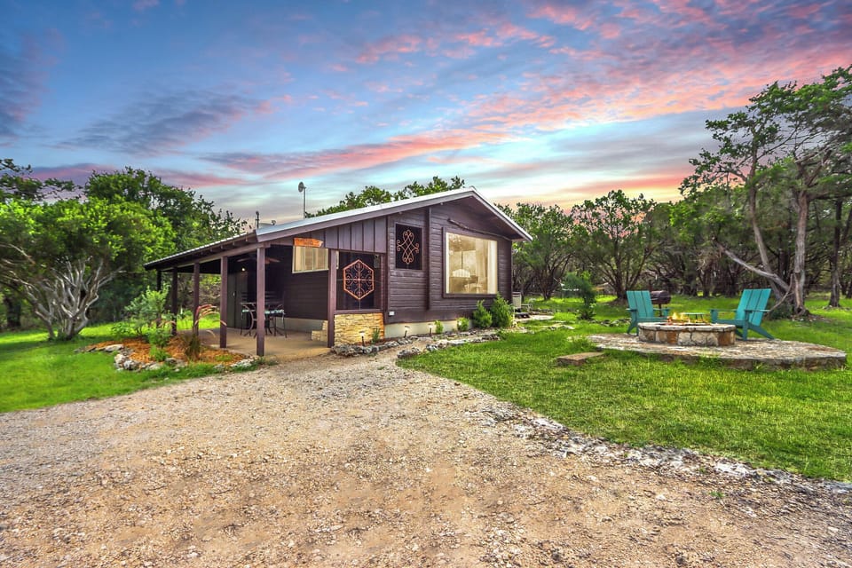 Canyon Vista is a charming Hill Country getaway