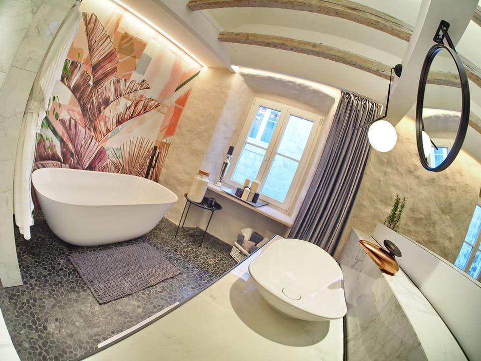 Superior Double Room (3) | Bathroom | Designer toiletries, hair dryer, bathrobes, slippers