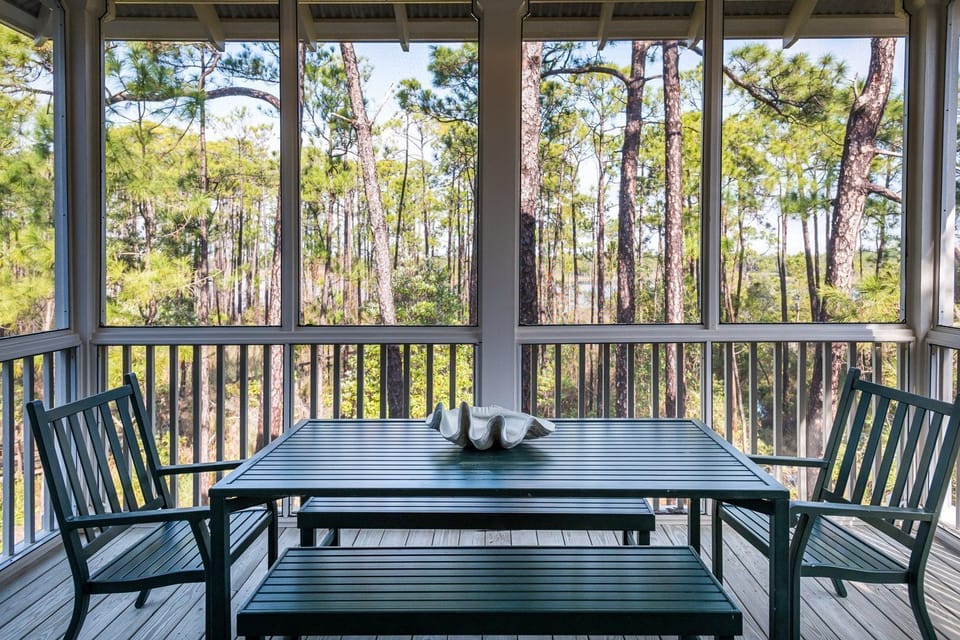 2nd FL Screened Porch (2), Western Lake View