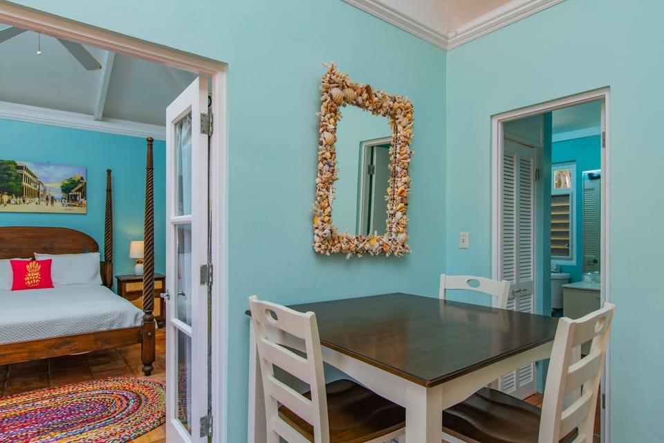 Table off kitchen