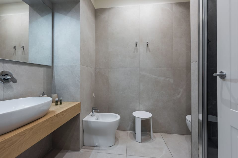 Standard Double or Twin Room, Balcony | Individually decorated, desk, laptop workspace, soundproofing