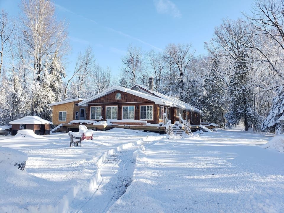 Winter wonderland!  Can access snowmobile trails right from property.